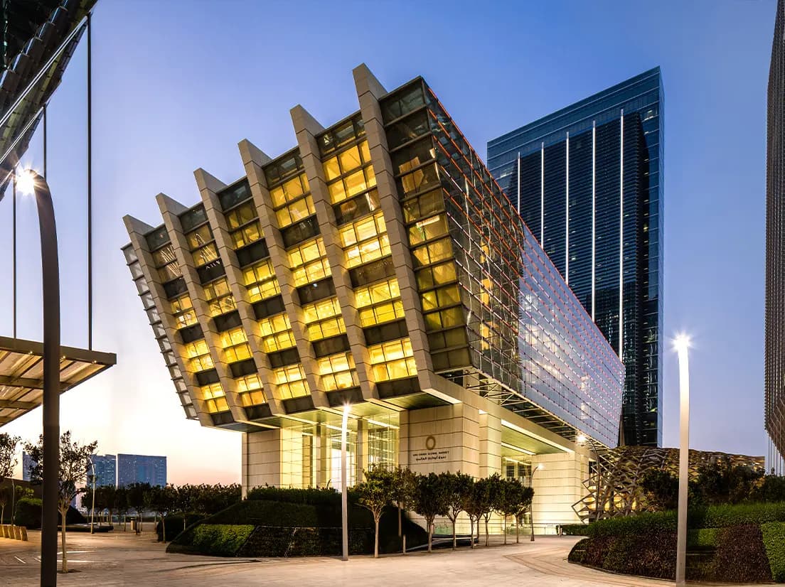 الخدمات المالية